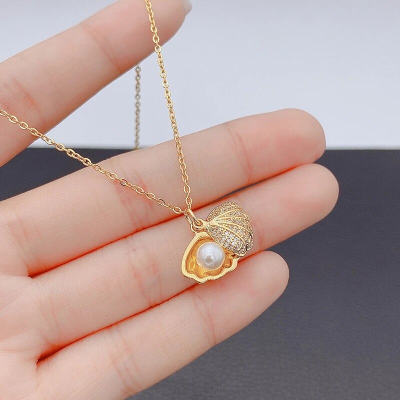 Seashell Pearl Pendant