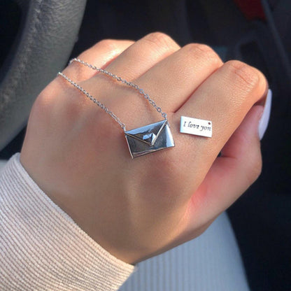 The Everlasting Love Note Necklace